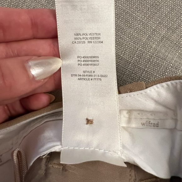 Aritzia - The Effortless Pant™ - Crepette™ (Gold Camel) - Picture 5 of 6